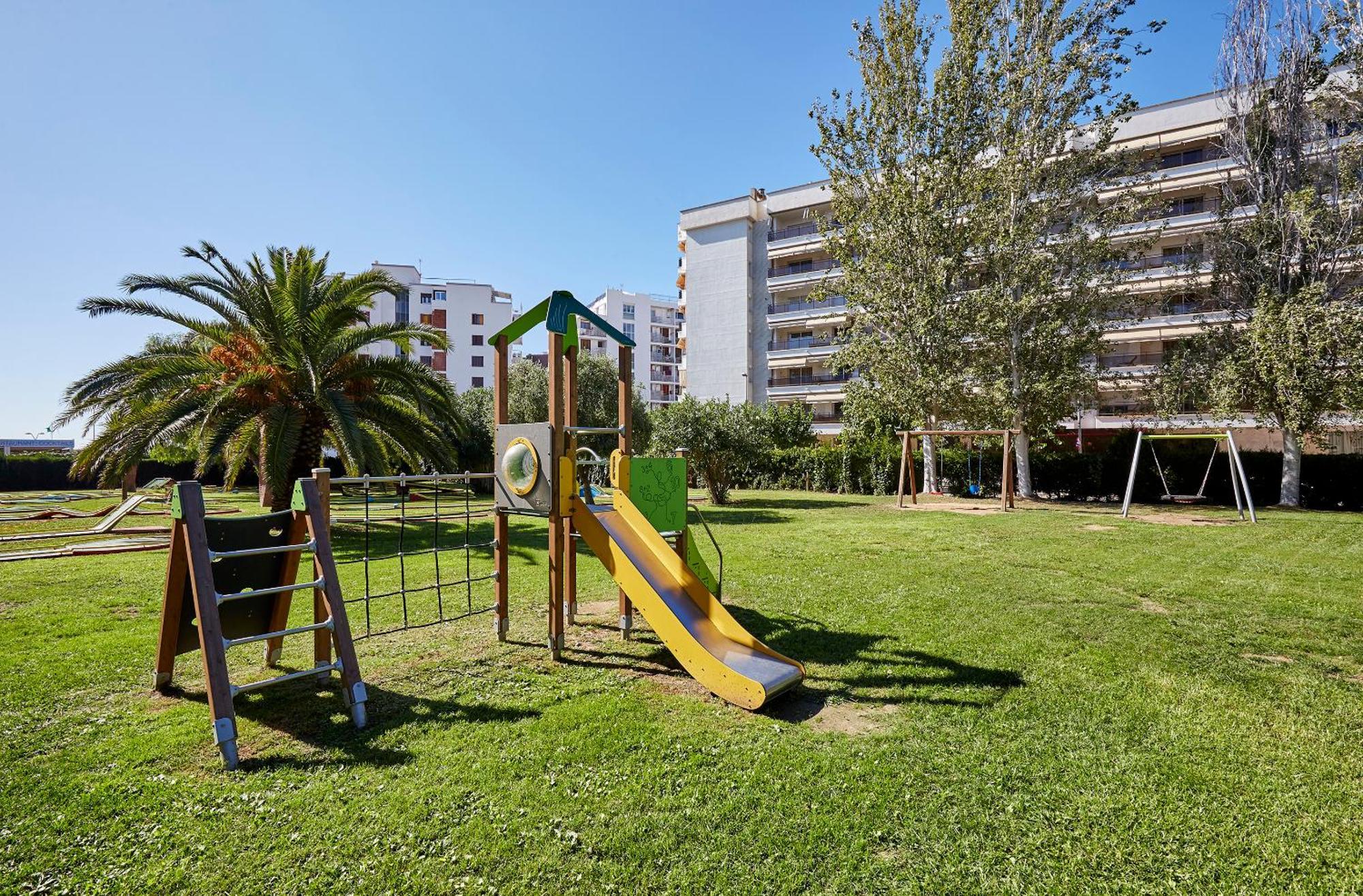 Hotel Surf Mar Λορέτ Ντε Μαρ Εξωτερικό φωτογραφία