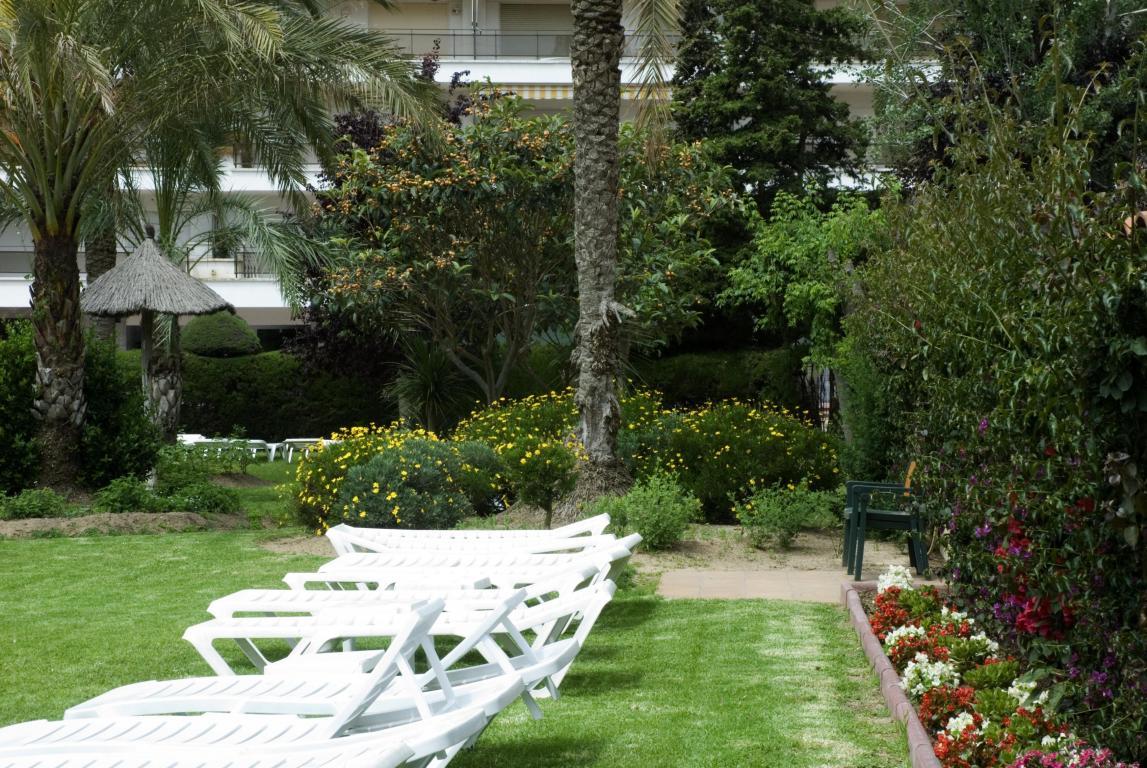 Hotel Surf Mar Λορέτ Ντε Μαρ Εξωτερικό φωτογραφία